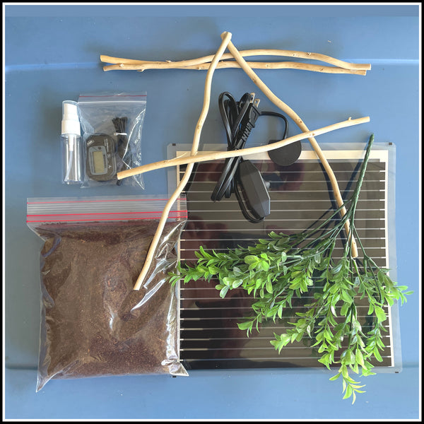 Praying Mantis Habitat Accessory Kit